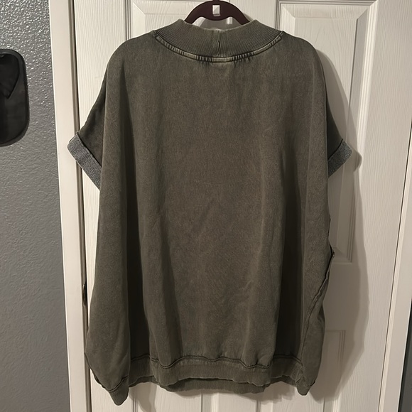 Olive green oversizeded sweater Free People size large - Picture 6 of 11